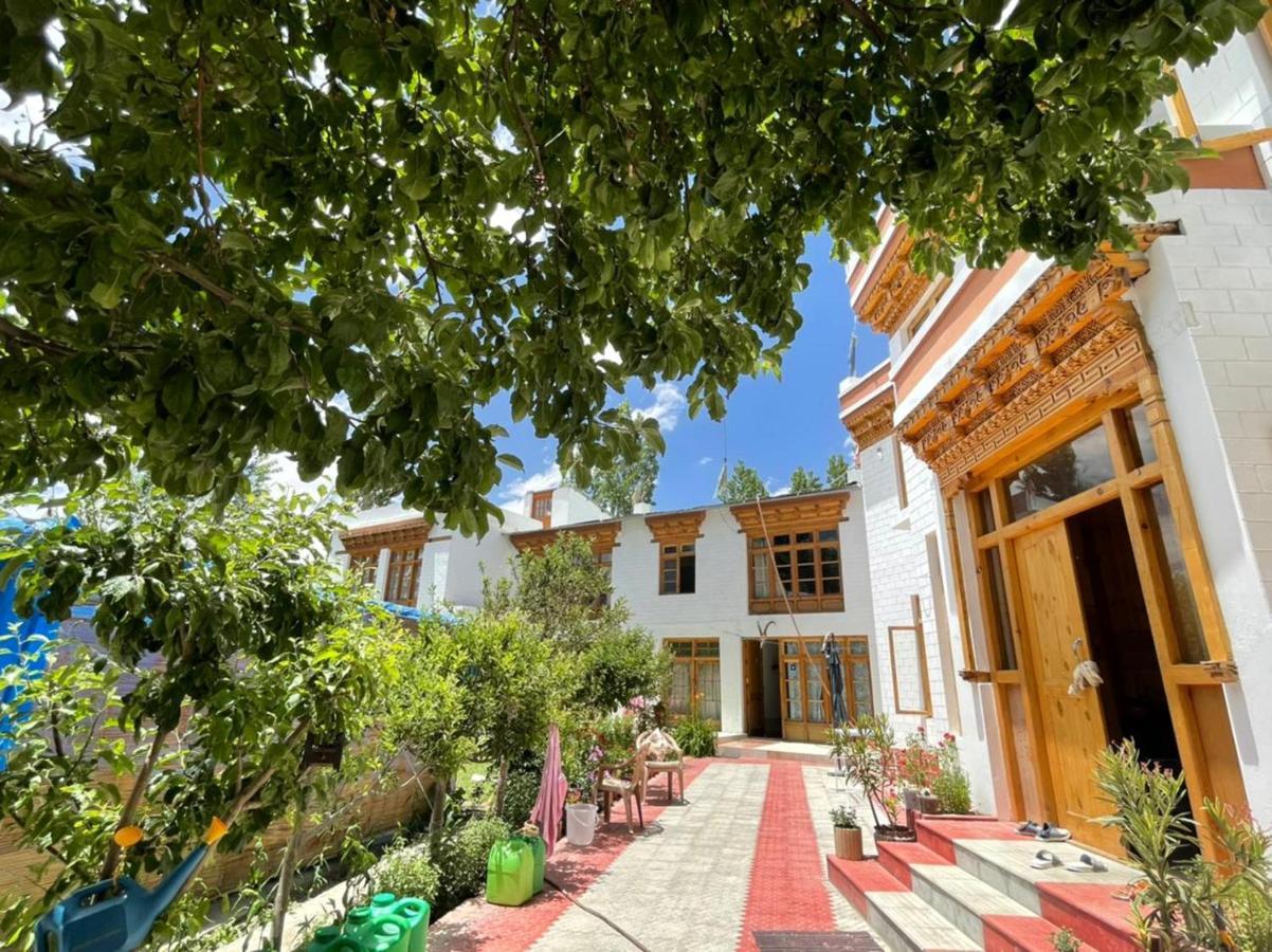 Jimmy'S Homestay Leh Kültér fotó